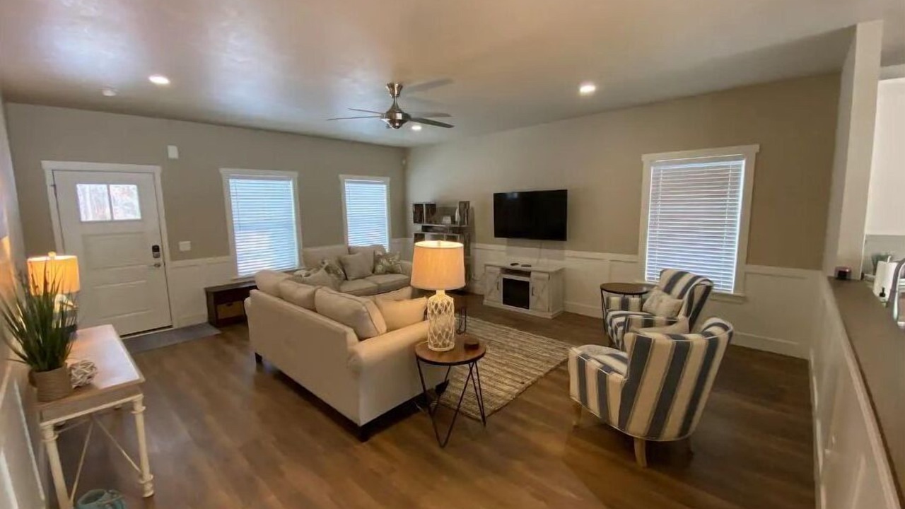 Photo of Bedroom in South Haven