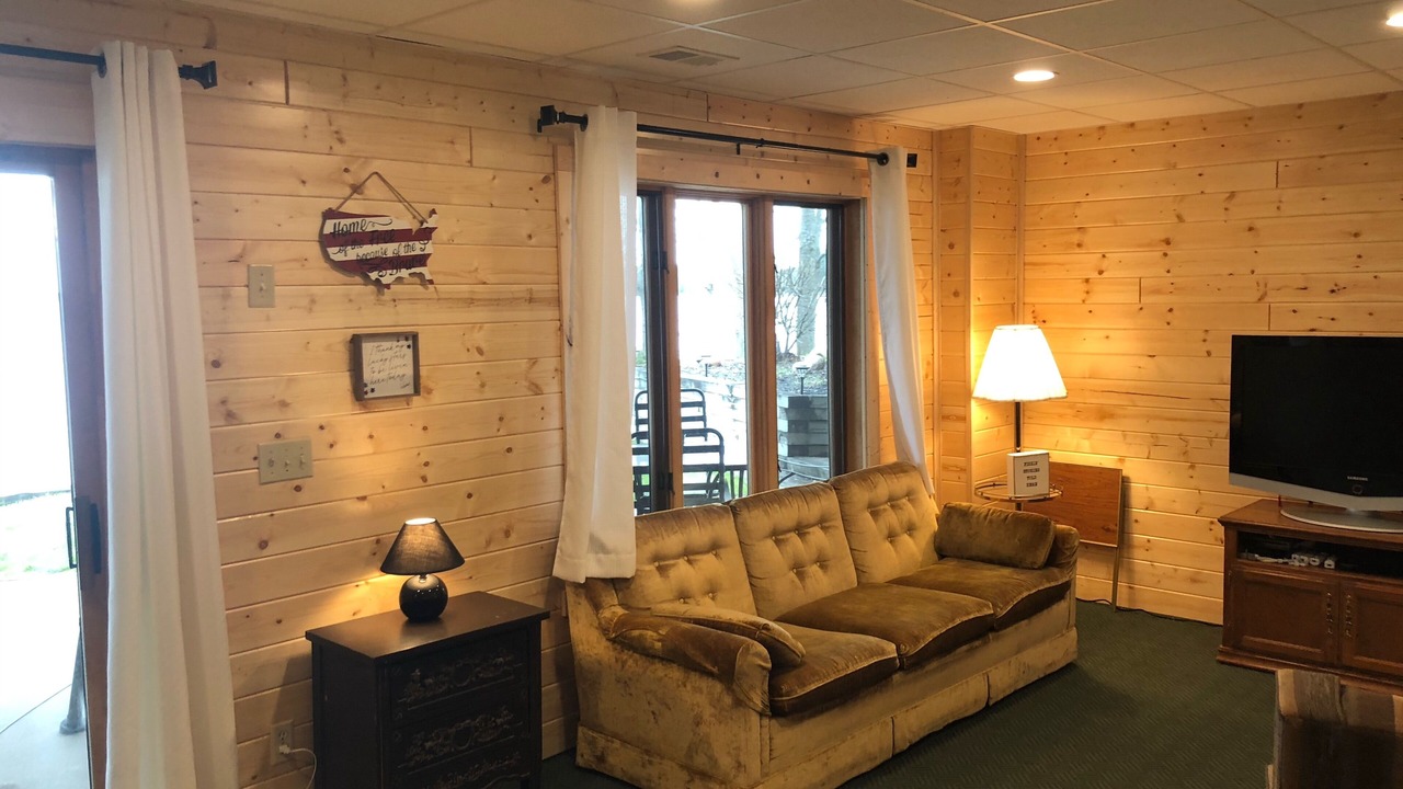 Photo of Livingroom in Crandon