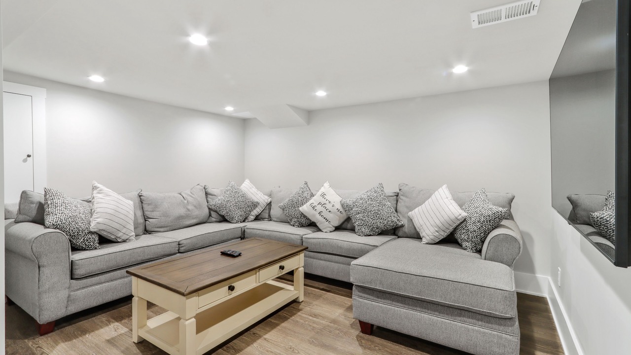 Photo of Livingroom in Lake Geneva