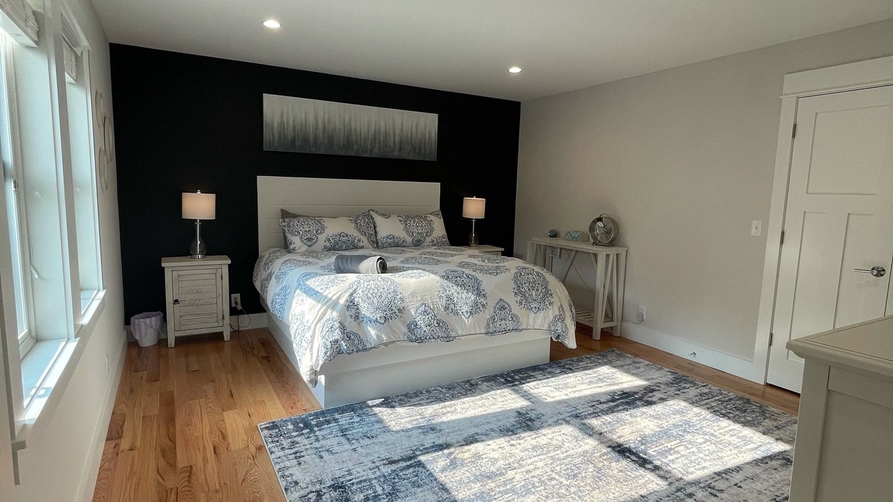Photo of Bedroom in South Haven