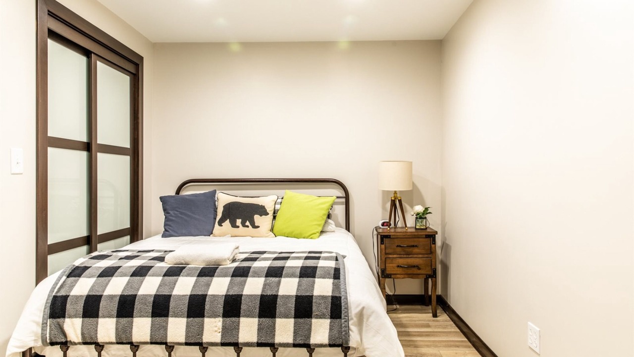 Photo of Bedroom in Grand Beach