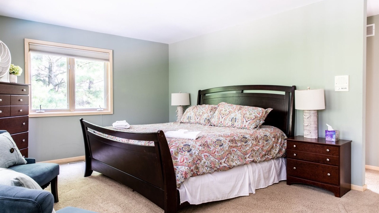 Photo of Bedroom in Grand Beach