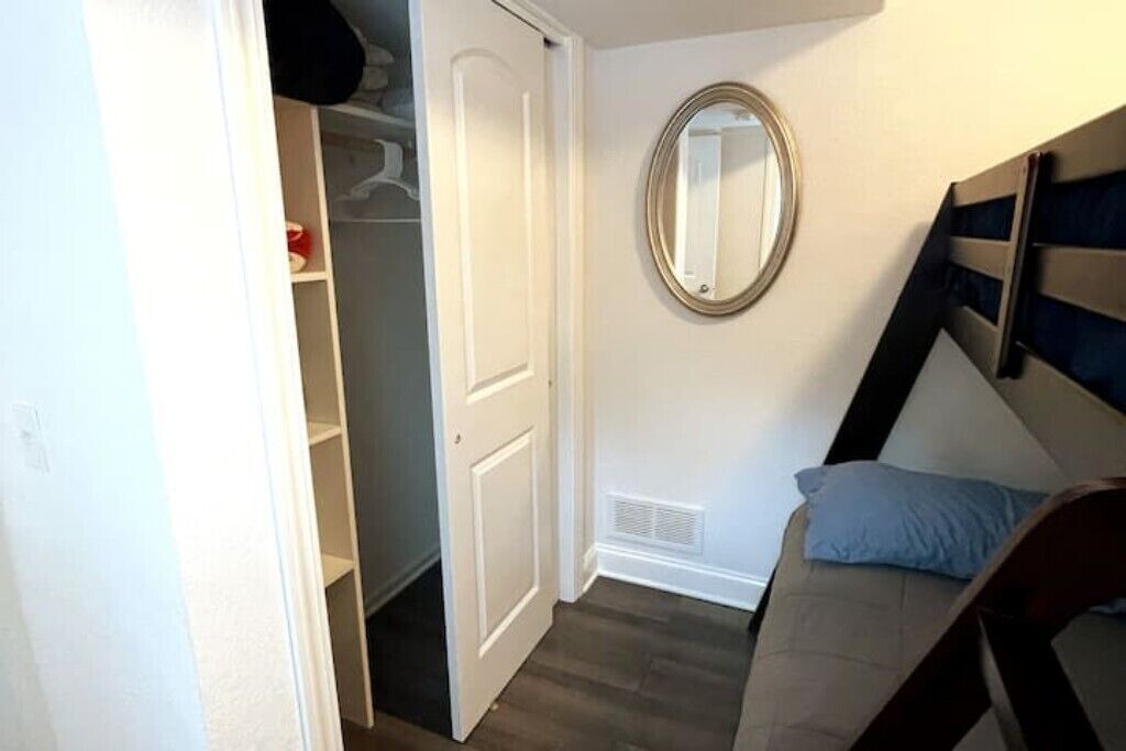 Photo of Bedroom in Honey Creek