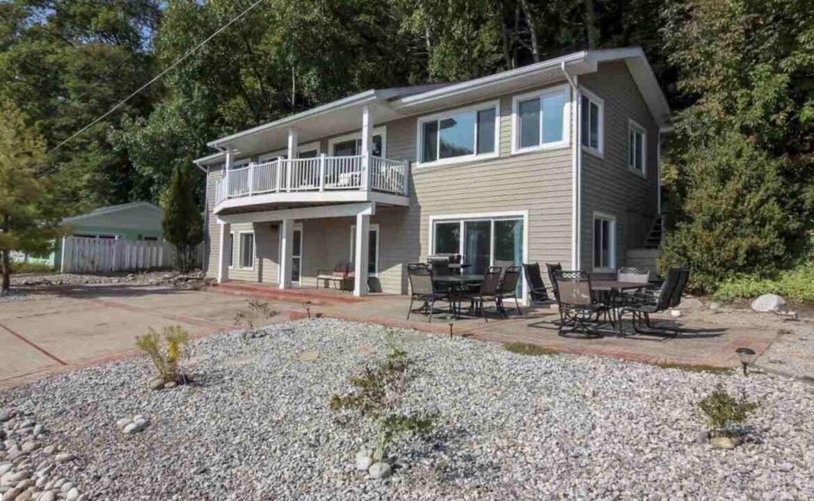 Photo of Outdoor in Lake Township