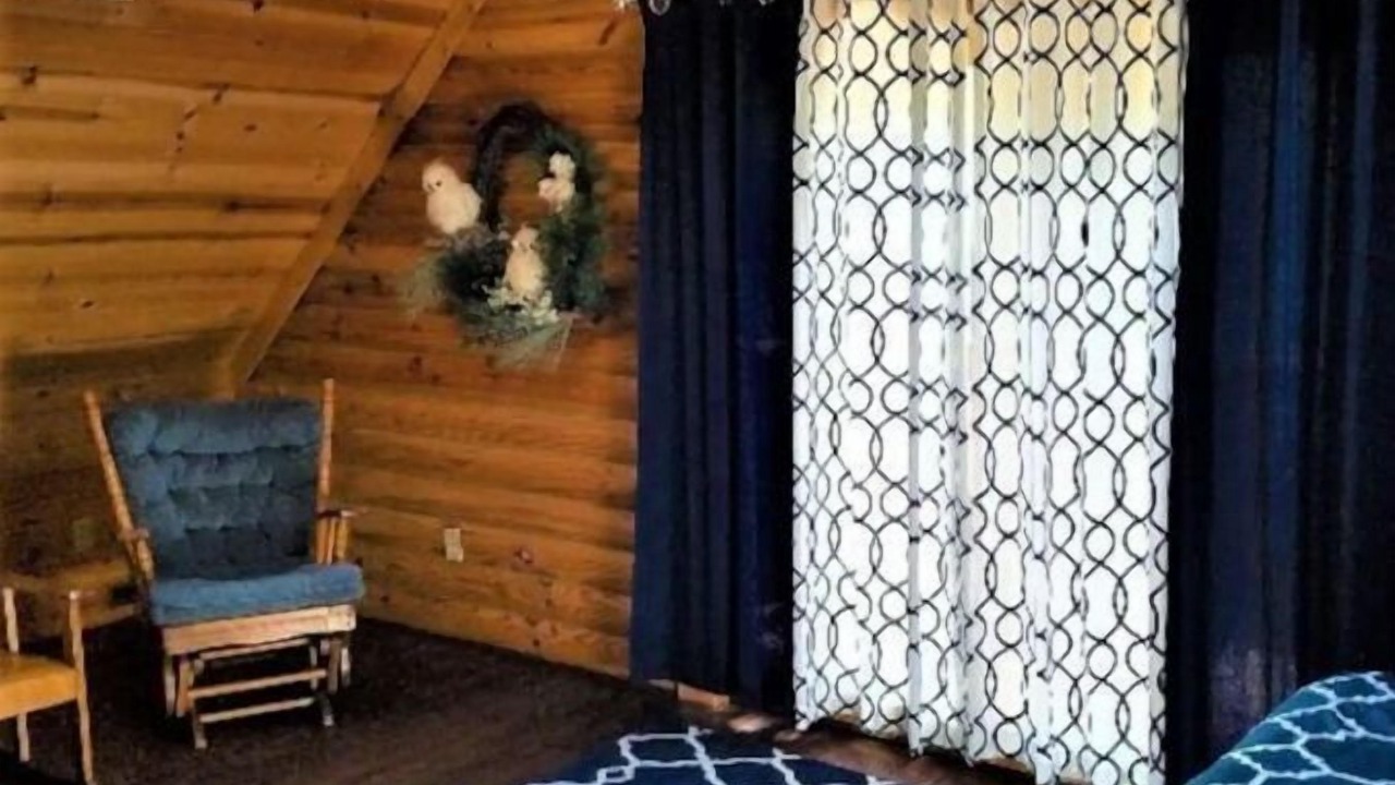 Photo of Bedroom in Bass Lake
