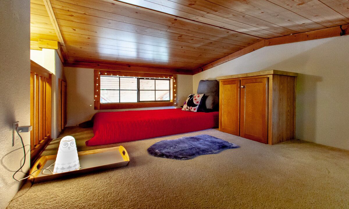 Photo of Bedroom in Three Oaks