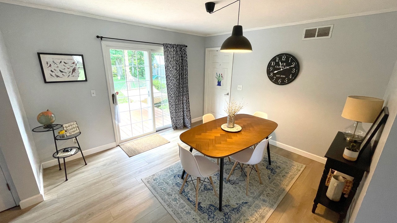 Photo of Livingroom in Granger