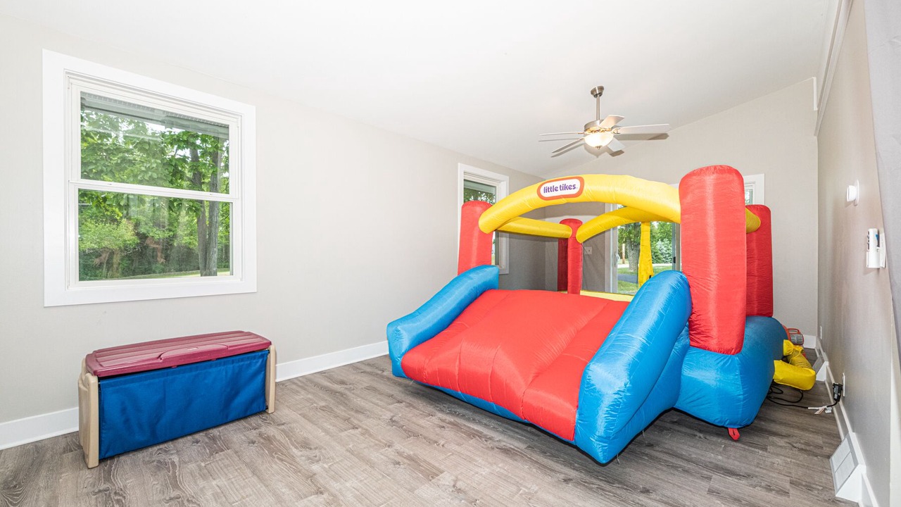 Photo of Bedroom in Twin Lakes