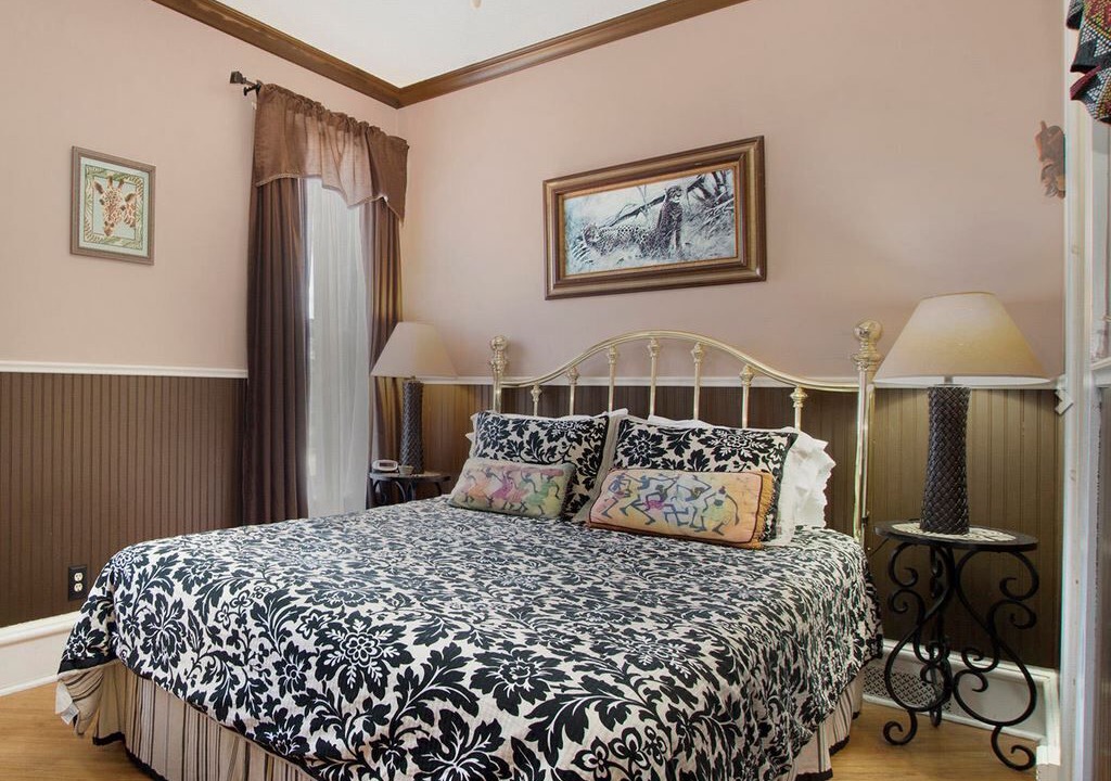 Photo of Bedroom in South Haven
