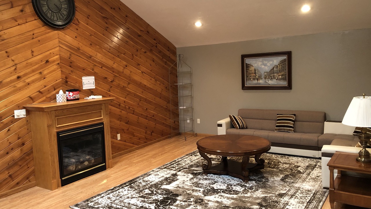 Photo of Livingroom in Algoma