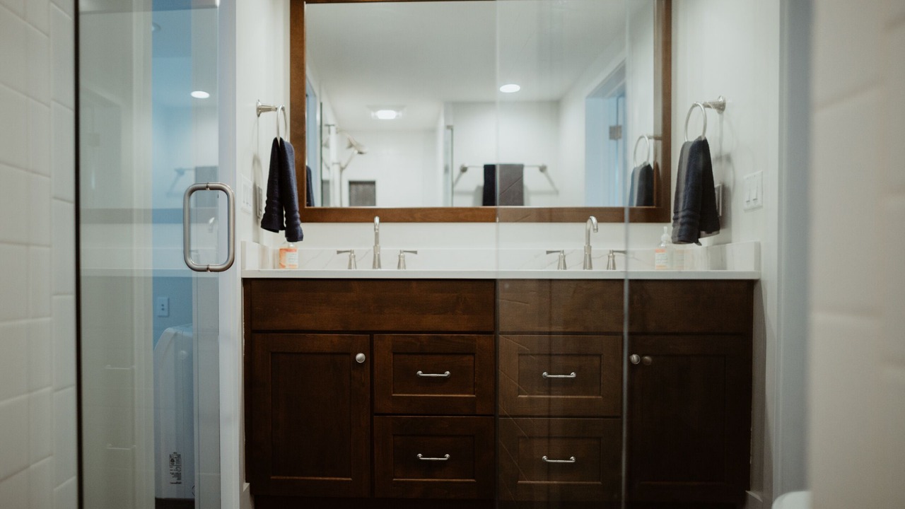 Photo of Bathroom in Glen Arbor