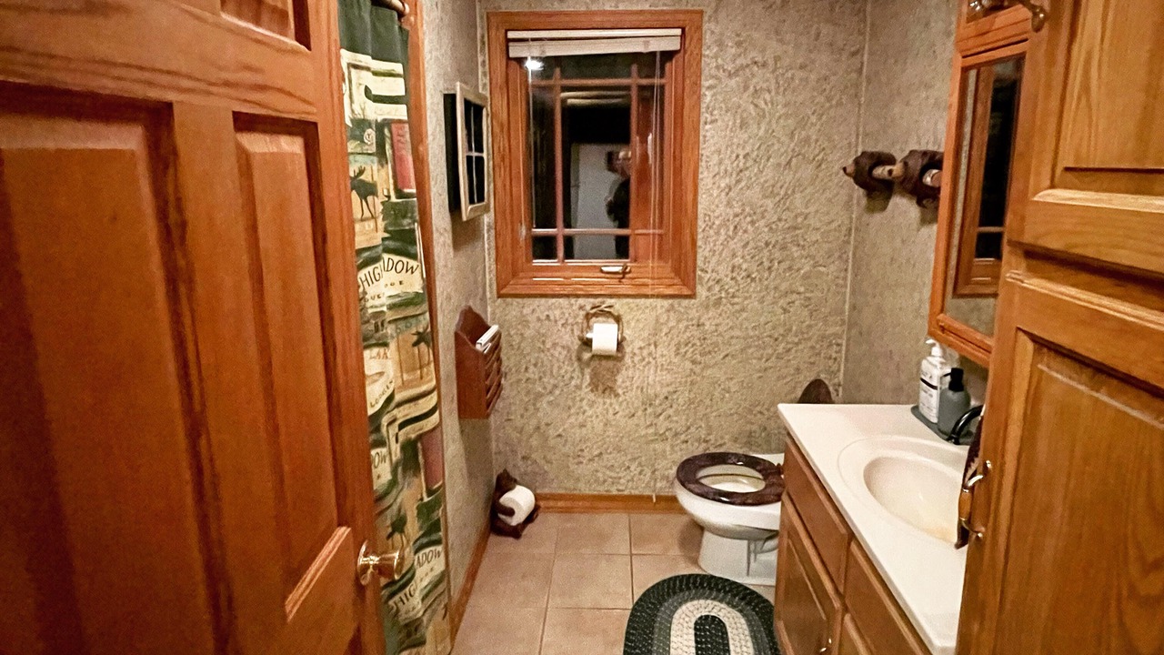 Photo of Bathroom in Cornell