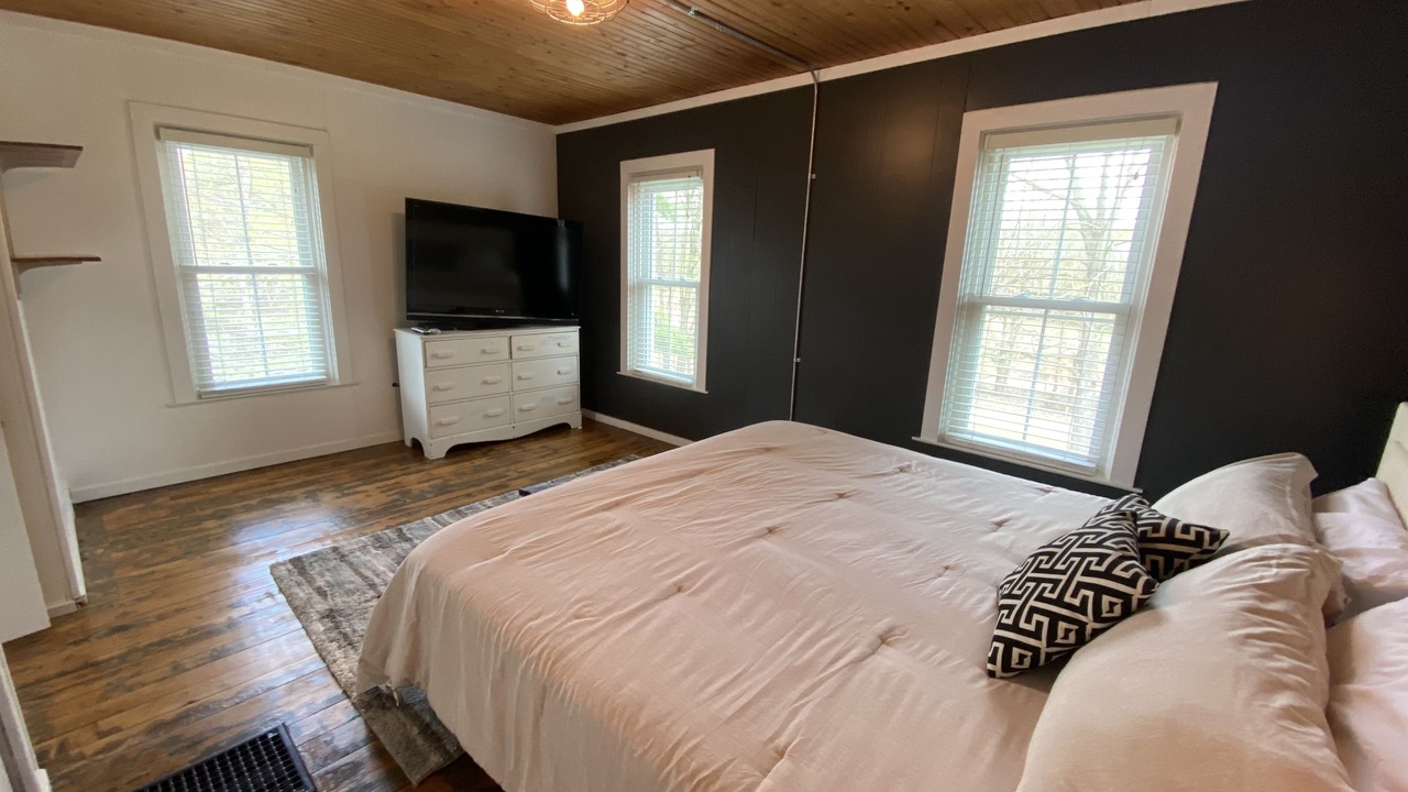 Photo of Bedroom in Bradley