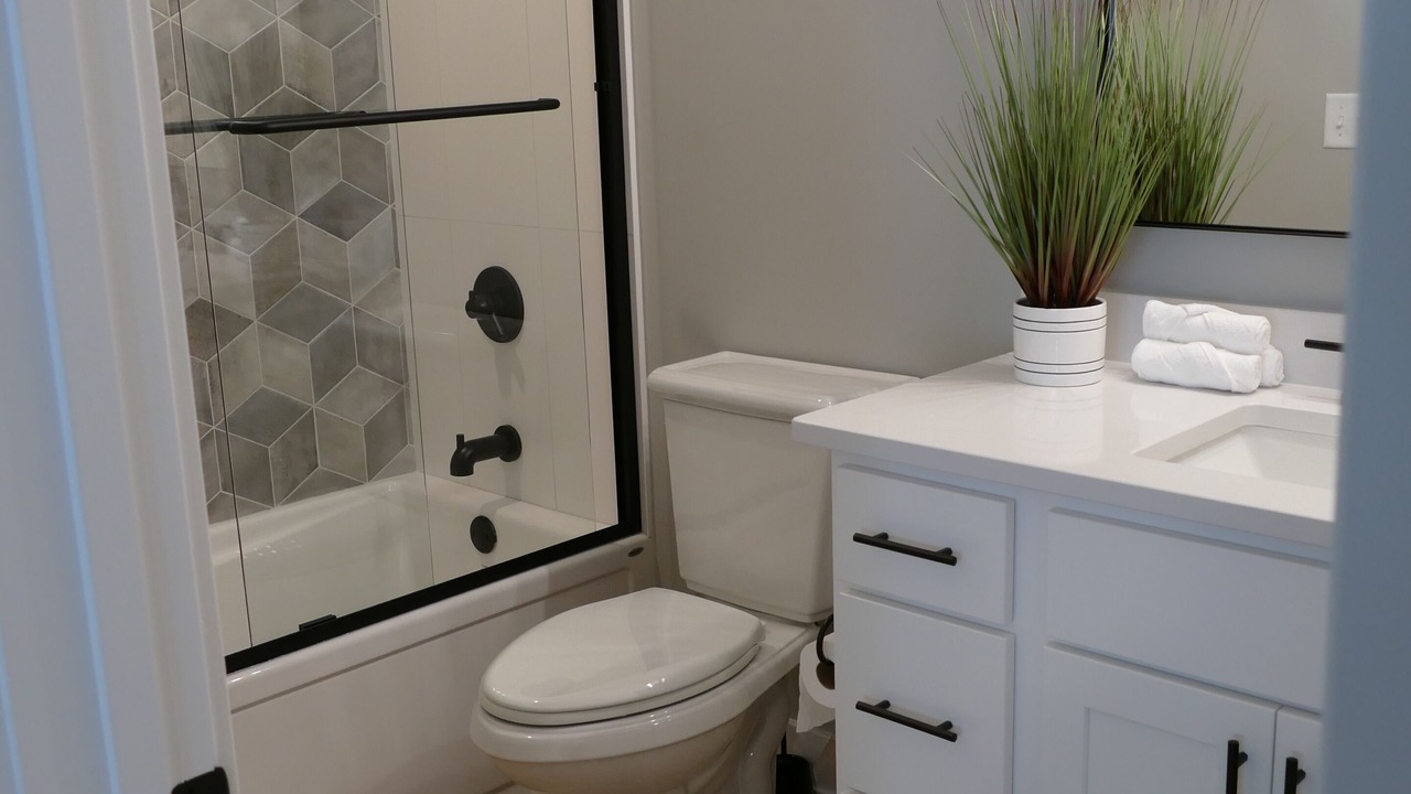 Photo of Bathroom in Michigan City