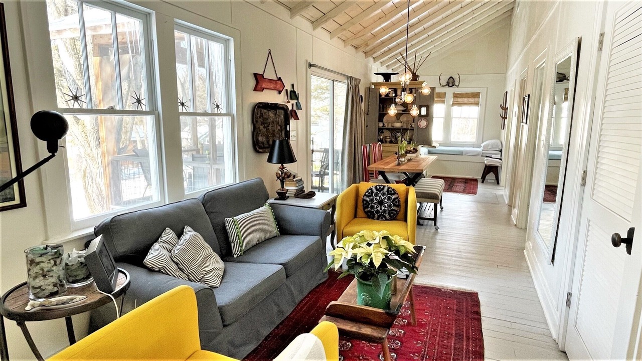 Photo of Livingroom in Lakeside