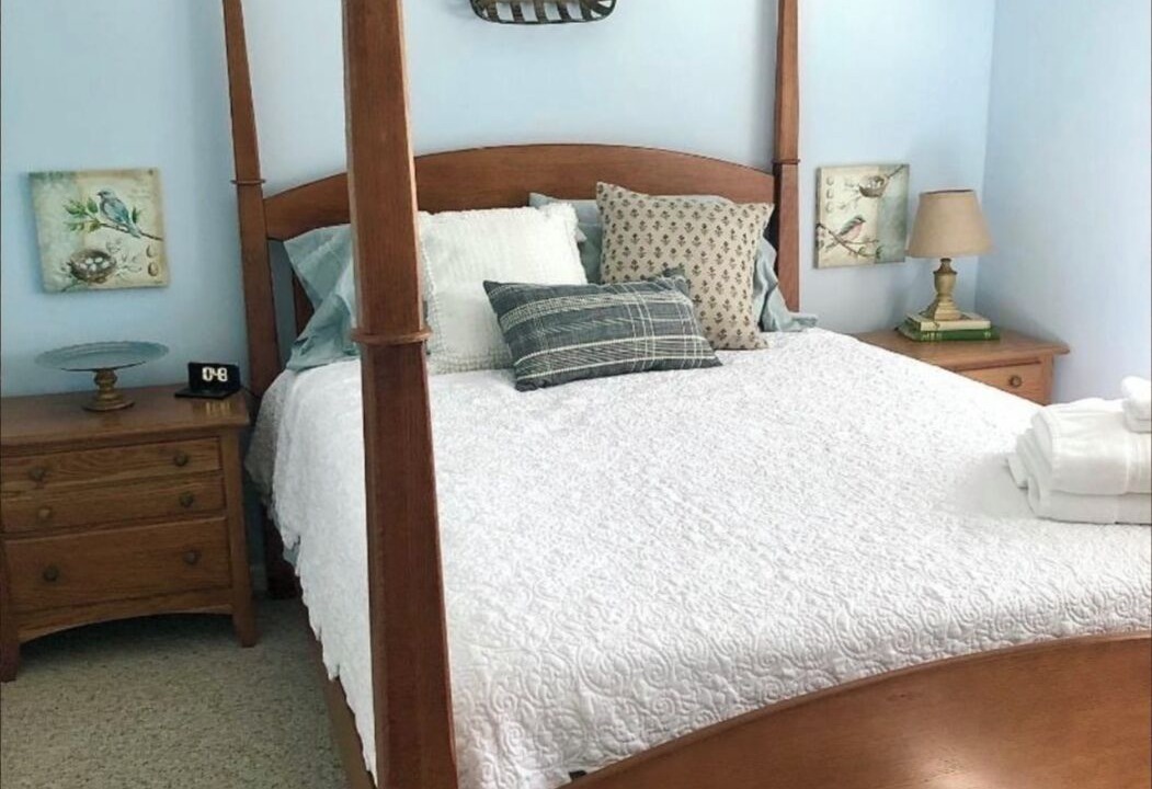 Photo of Bedroom in Glen Arbor