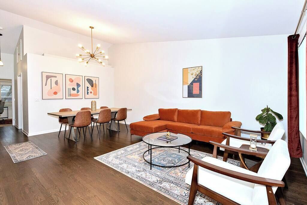 Photo of Bedroom in Mundelein