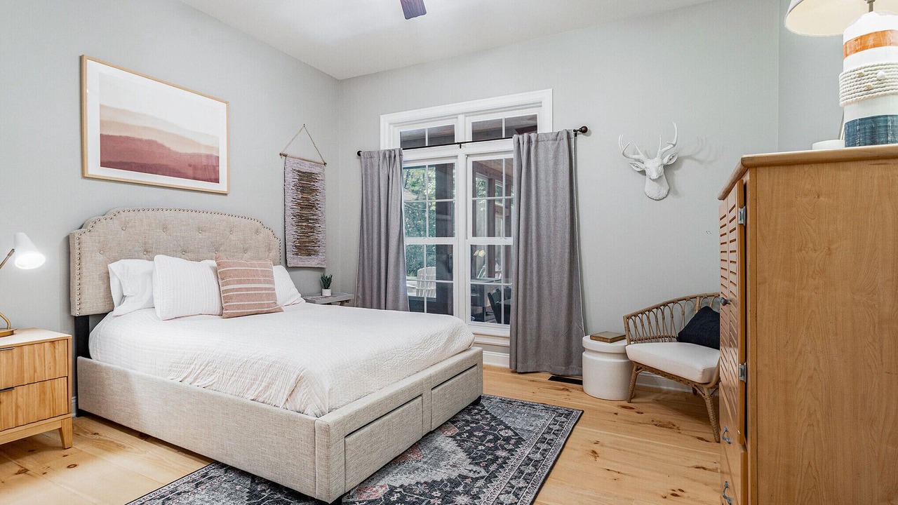 Photo of Bedroom in Sawyer