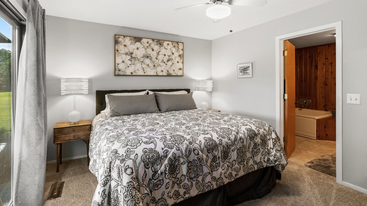 Photo of Bedroom in Harbor Springs