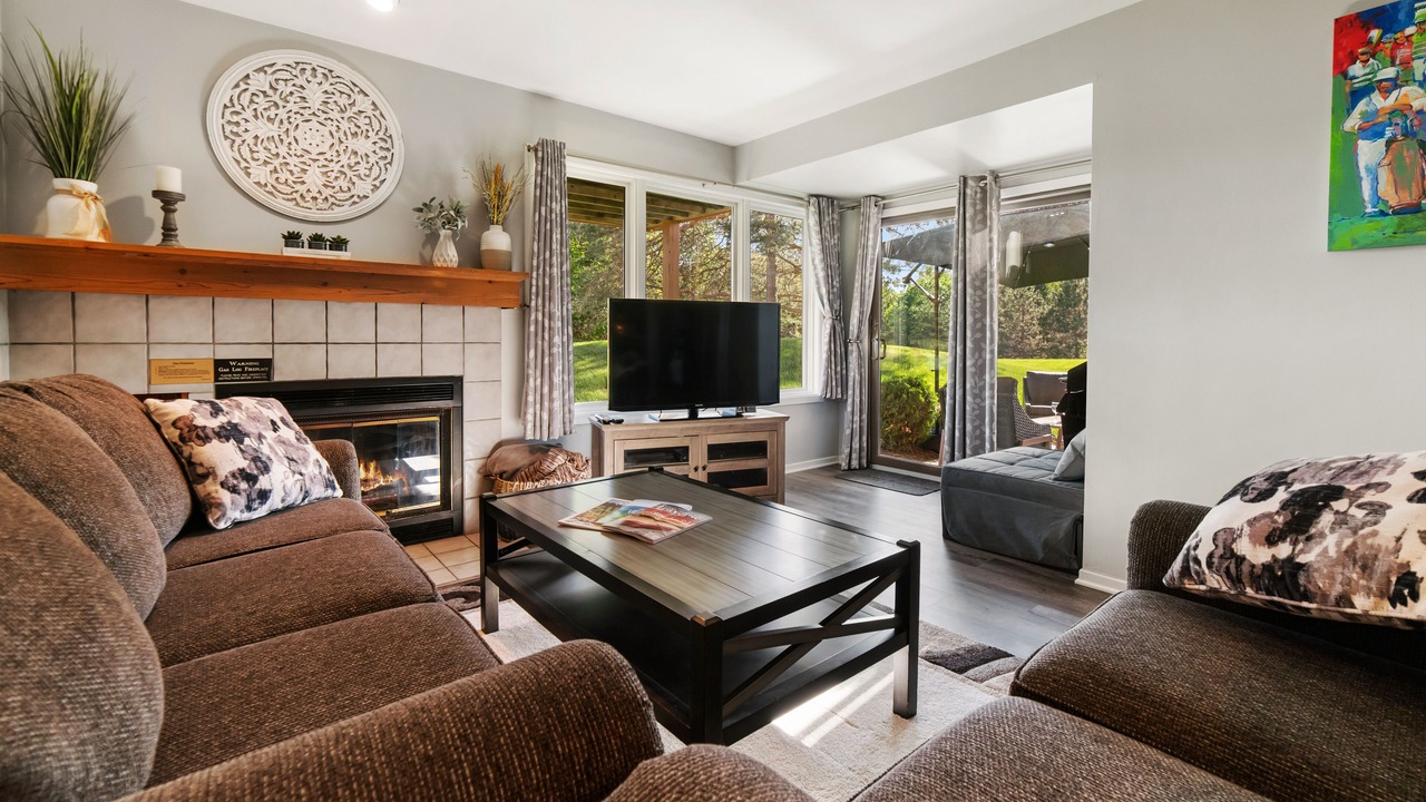 Photo of Livingroom in Harbor Springs