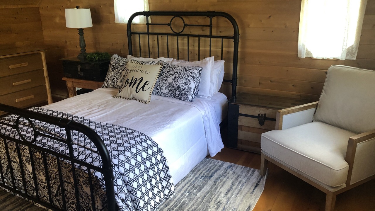Photo of Bedroom in Manistique