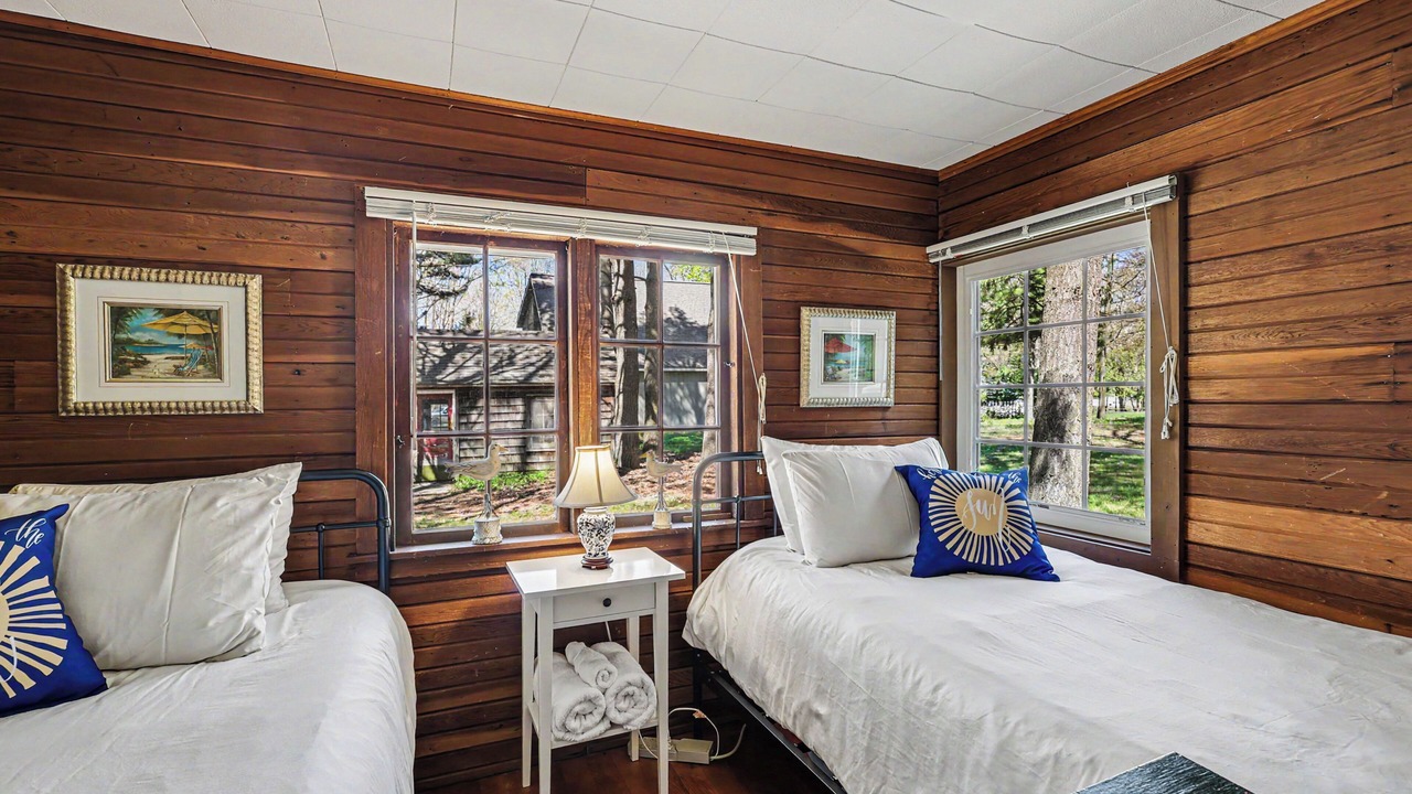Photo of Bedroom in Douglas