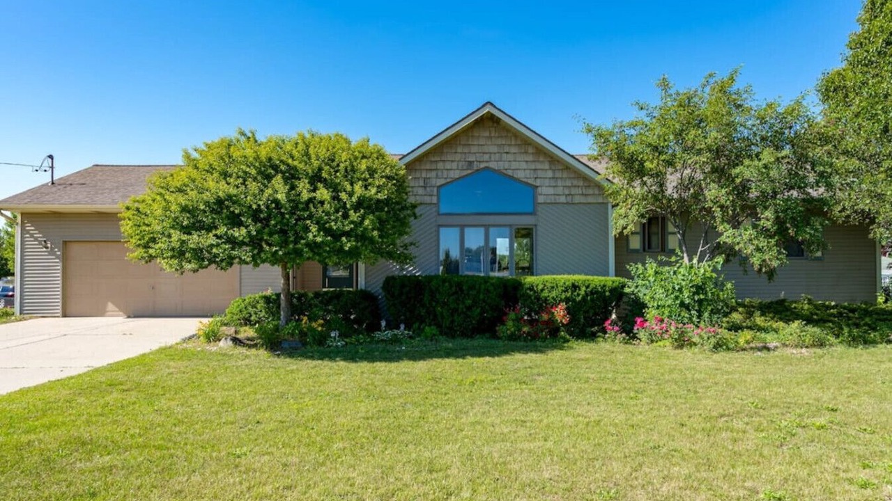 Photo of Outdoor in Burnips