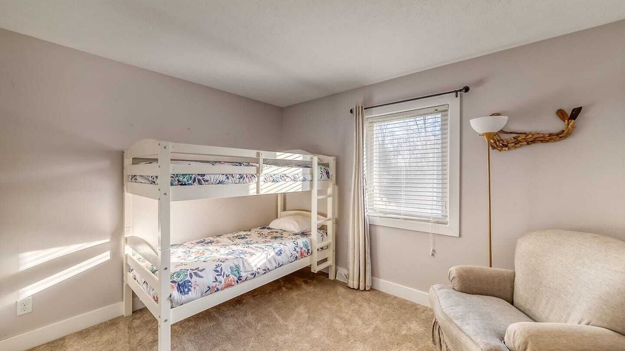 Photo of Bedroom in Miami Park