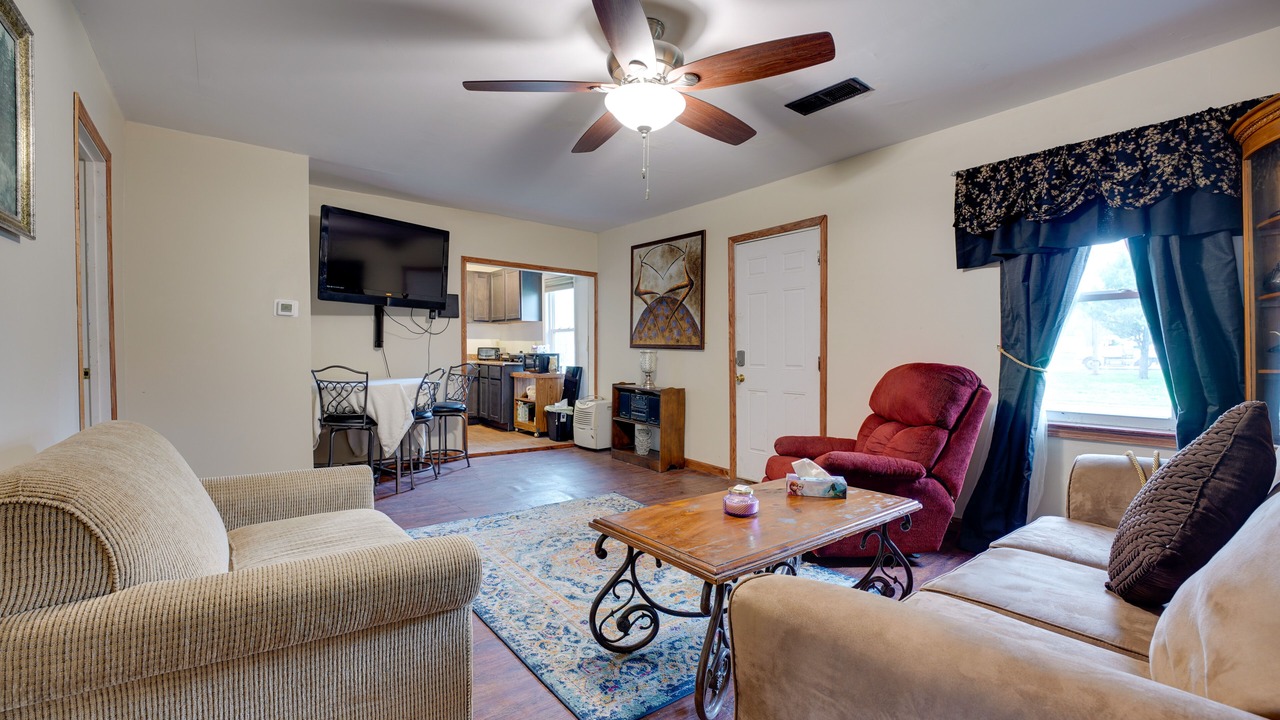 Photo of Livingroom in Niles