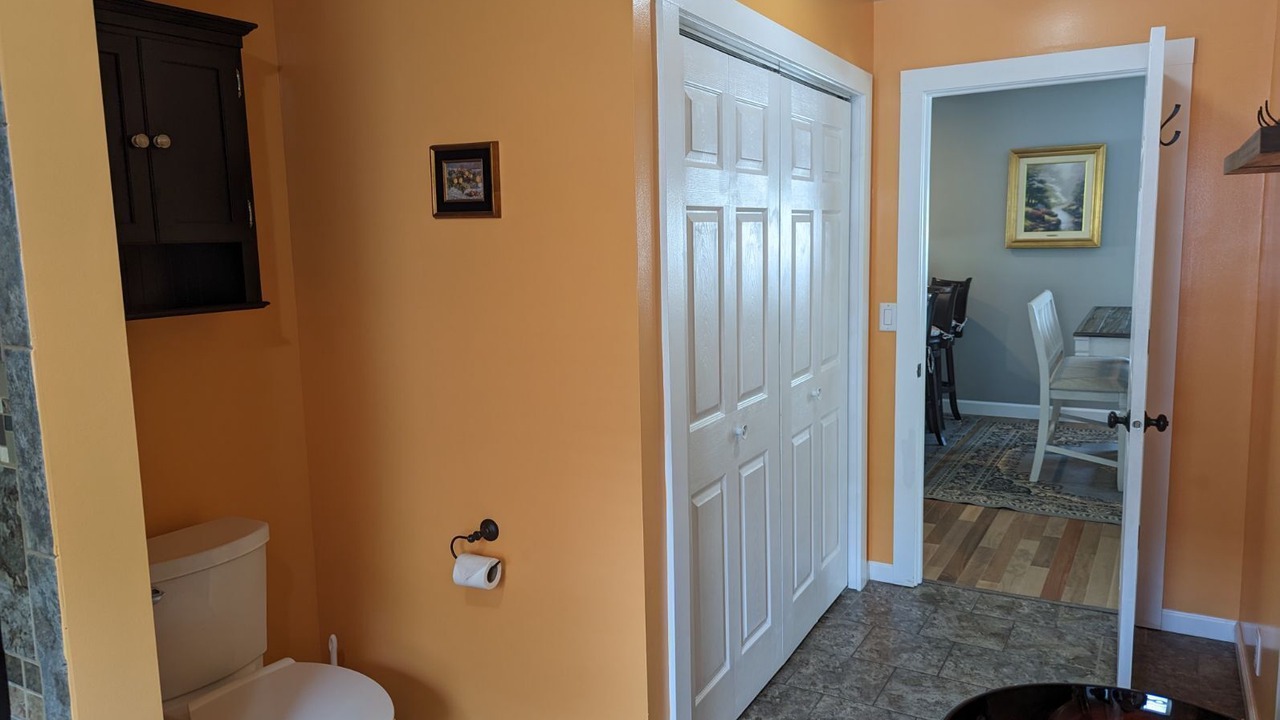 Photo of Bathroom in Lakeside