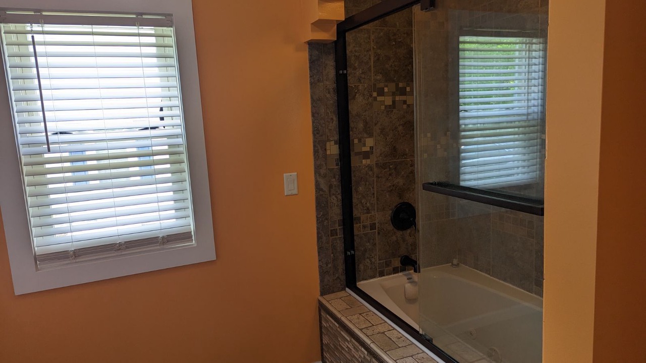 Photo of Bathroom in Lakeside