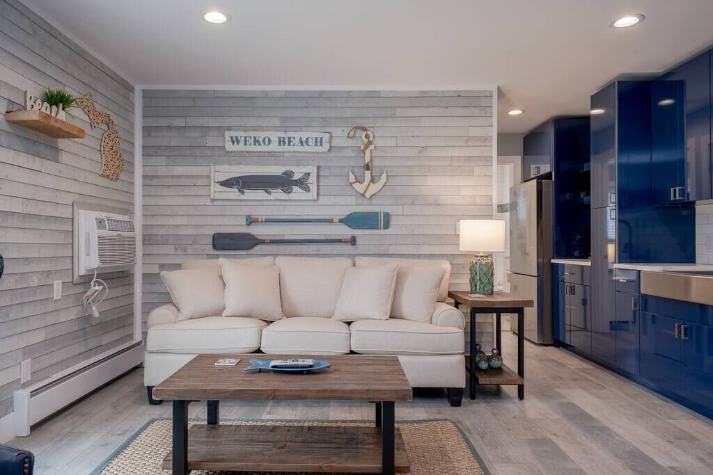 Photo of Livingroom in Bridgman