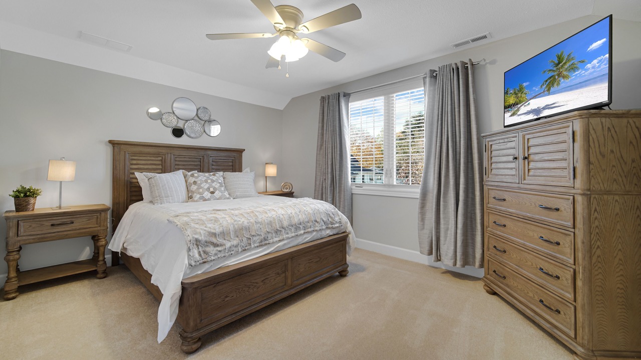 Photo of Bedroom in Culver