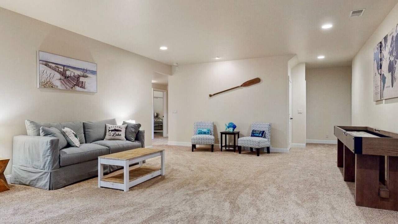 Photo of Livingroom in South Haven