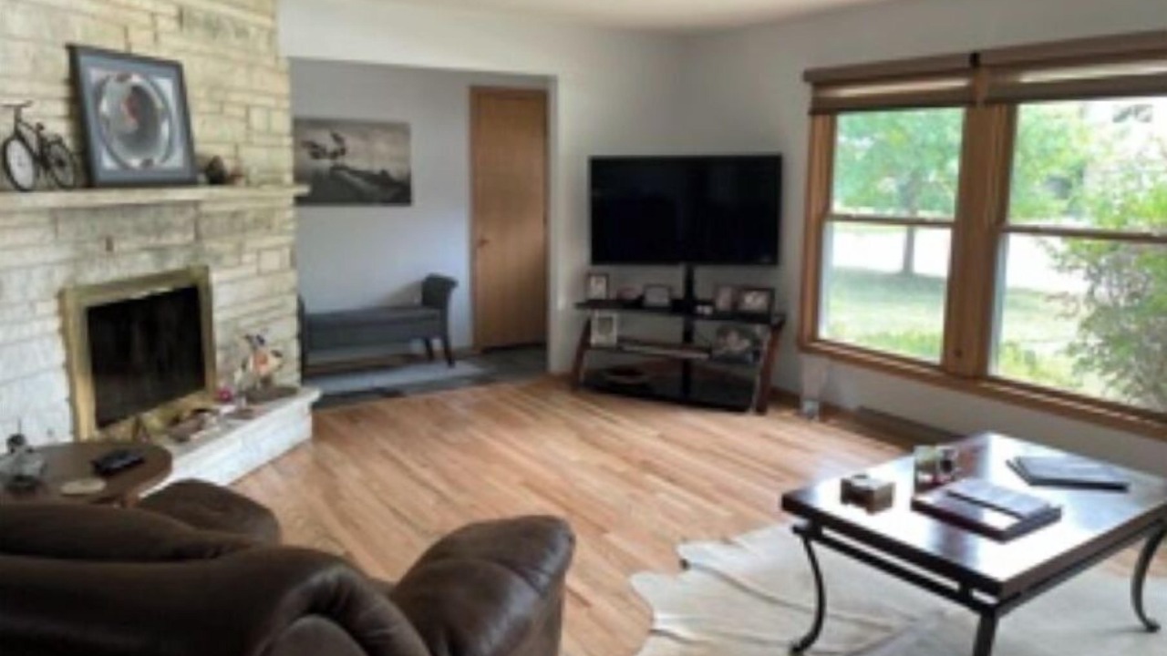 Photo of Livingroom in Wauwatosa