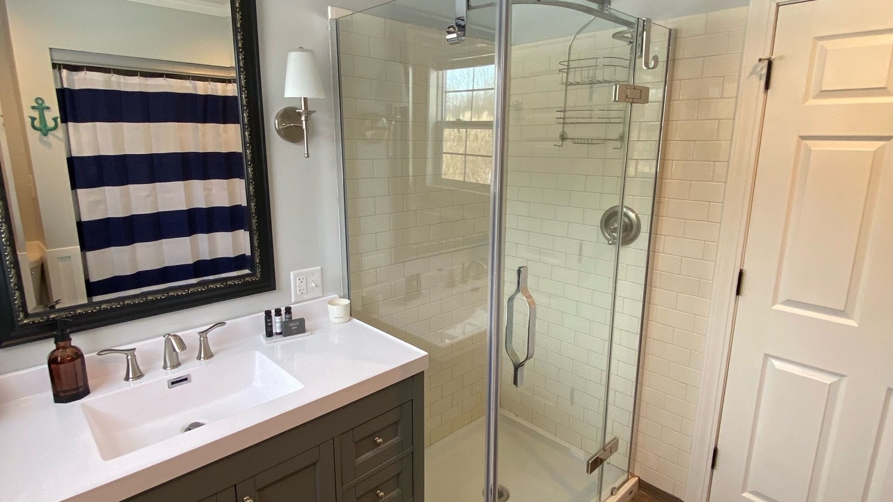 Photo of Bathroom in Miami Park