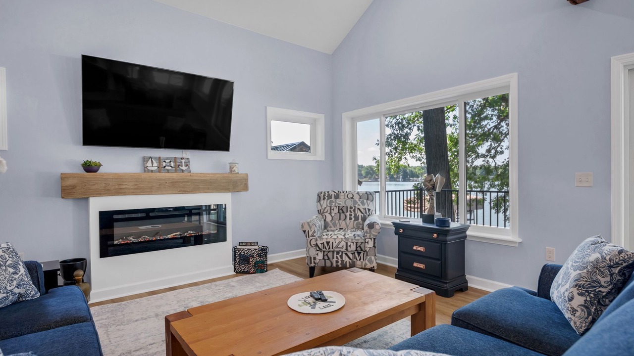 Photo of Livingroom in Greenville