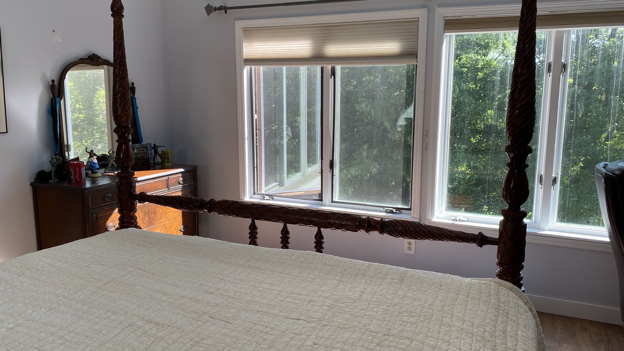 Photo of Bedroom in South Haven