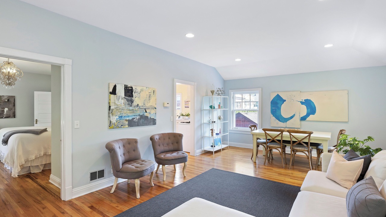 Photo of Bedroom in South Evanston