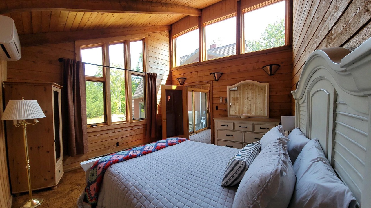 Photo of Bedroom in Upper Peninsula Michigan