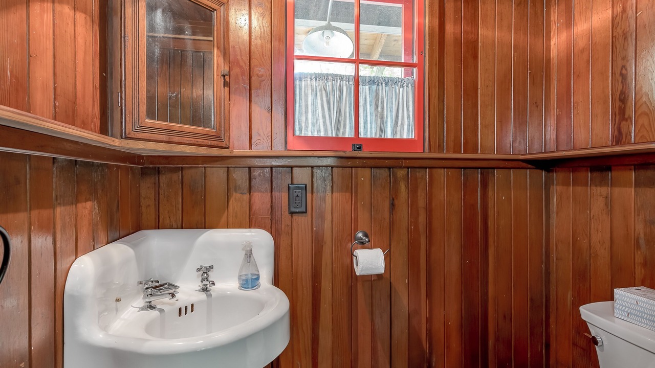 Photo of Bathroom in Saugatuck