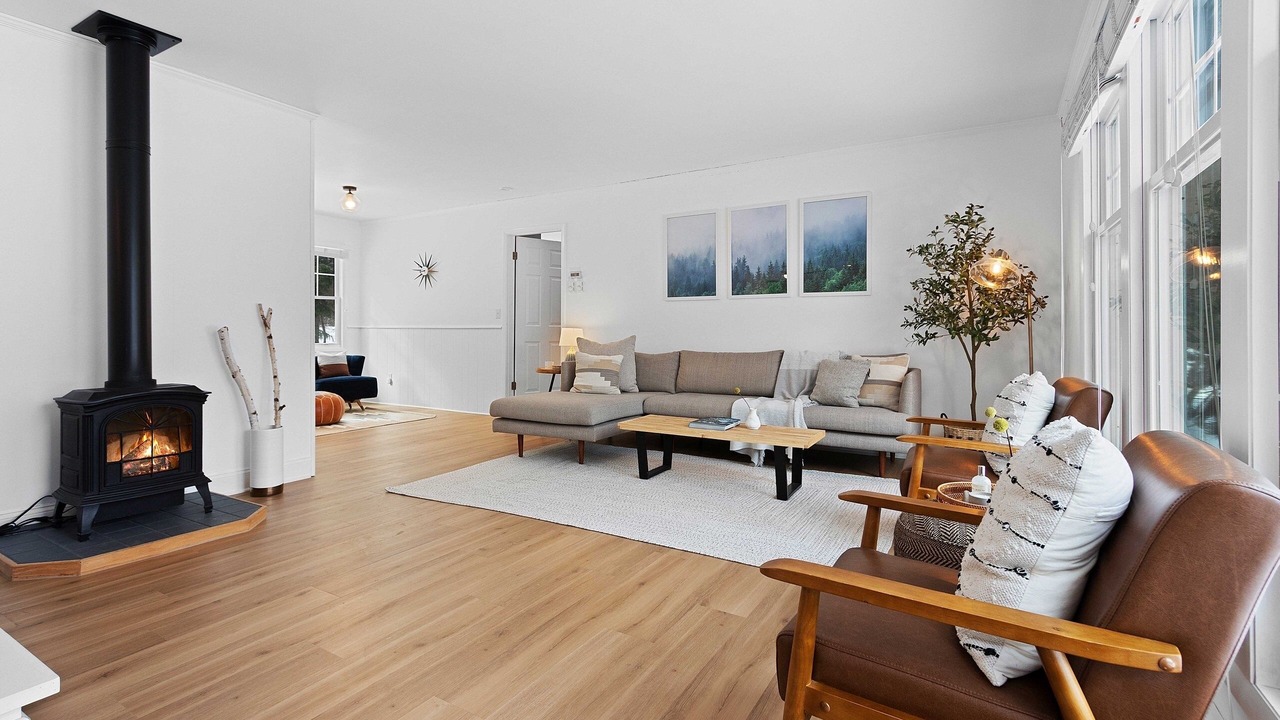 Photo of Livingroom in Sister Bay