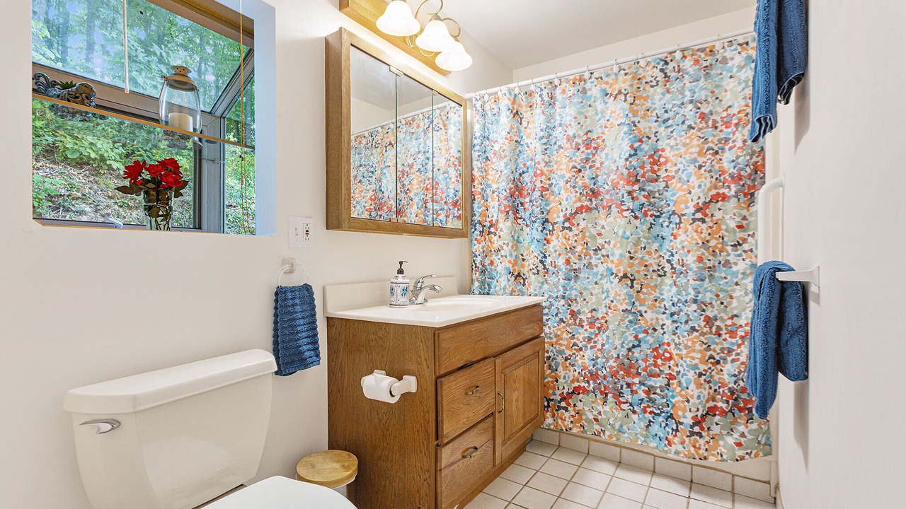 Photo of Bathroom in Cloverdale