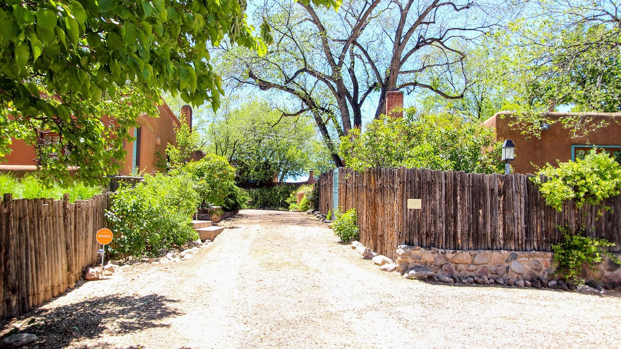 Photo of Others in Santa Fe