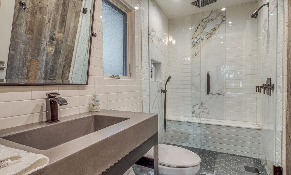 Photo of Bathroom in Lake Arrowhead