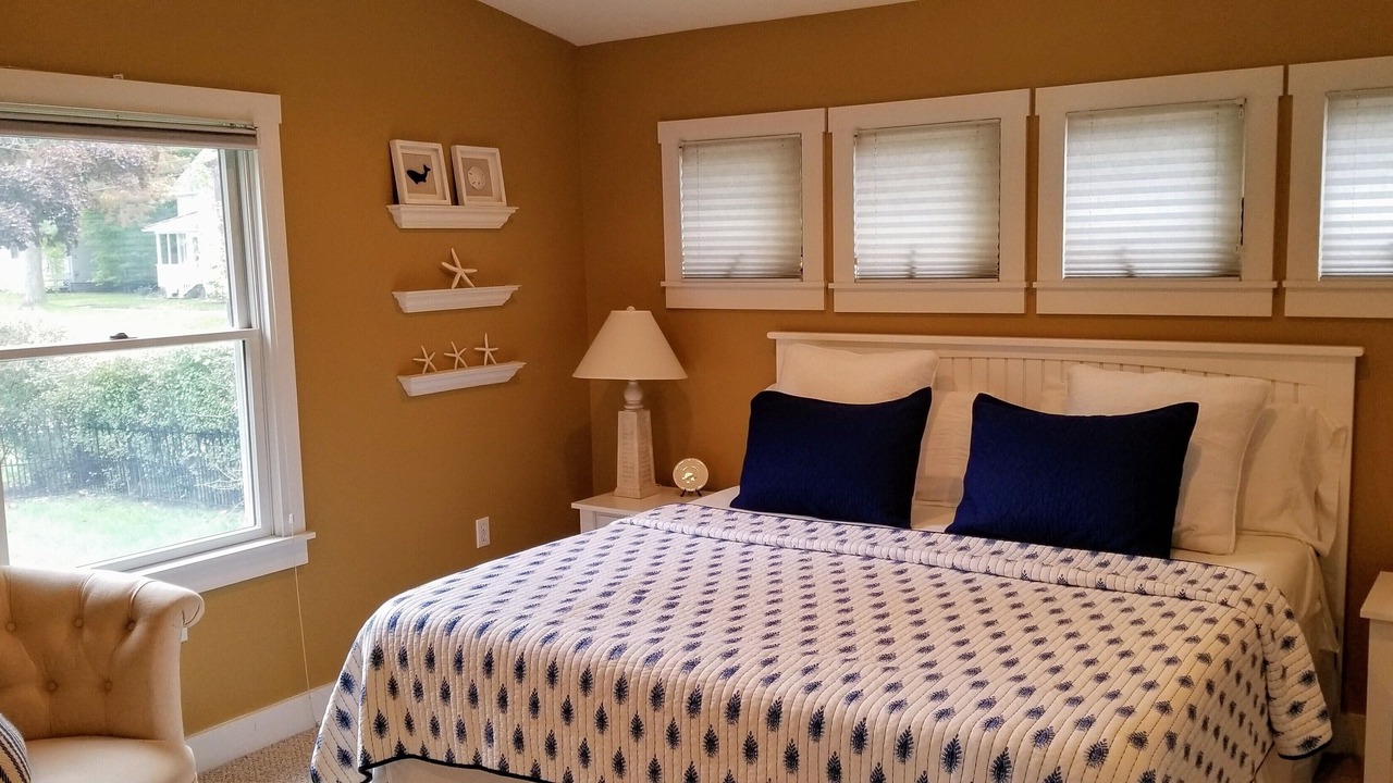 Photo of Bedroom in South Haven