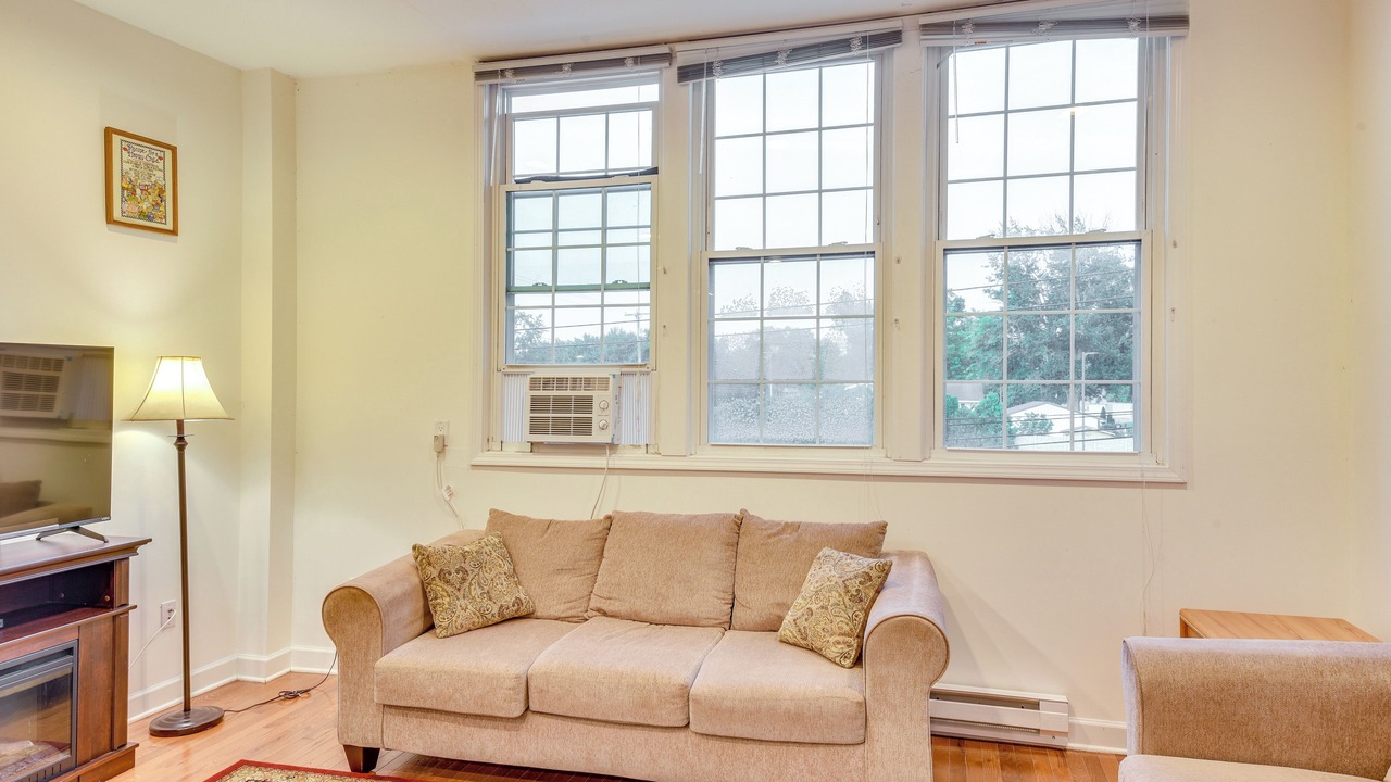 Photo of Livingroom in Sawyer