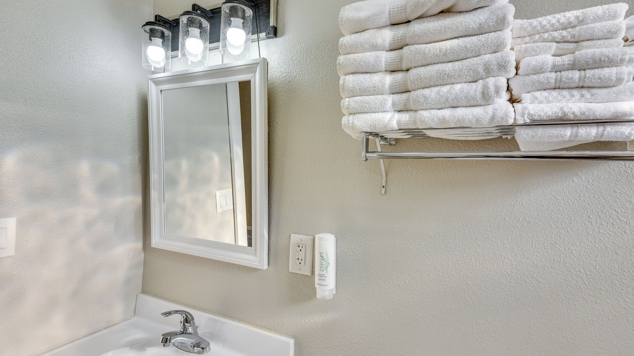 Photo of Bathroom in Sawyer