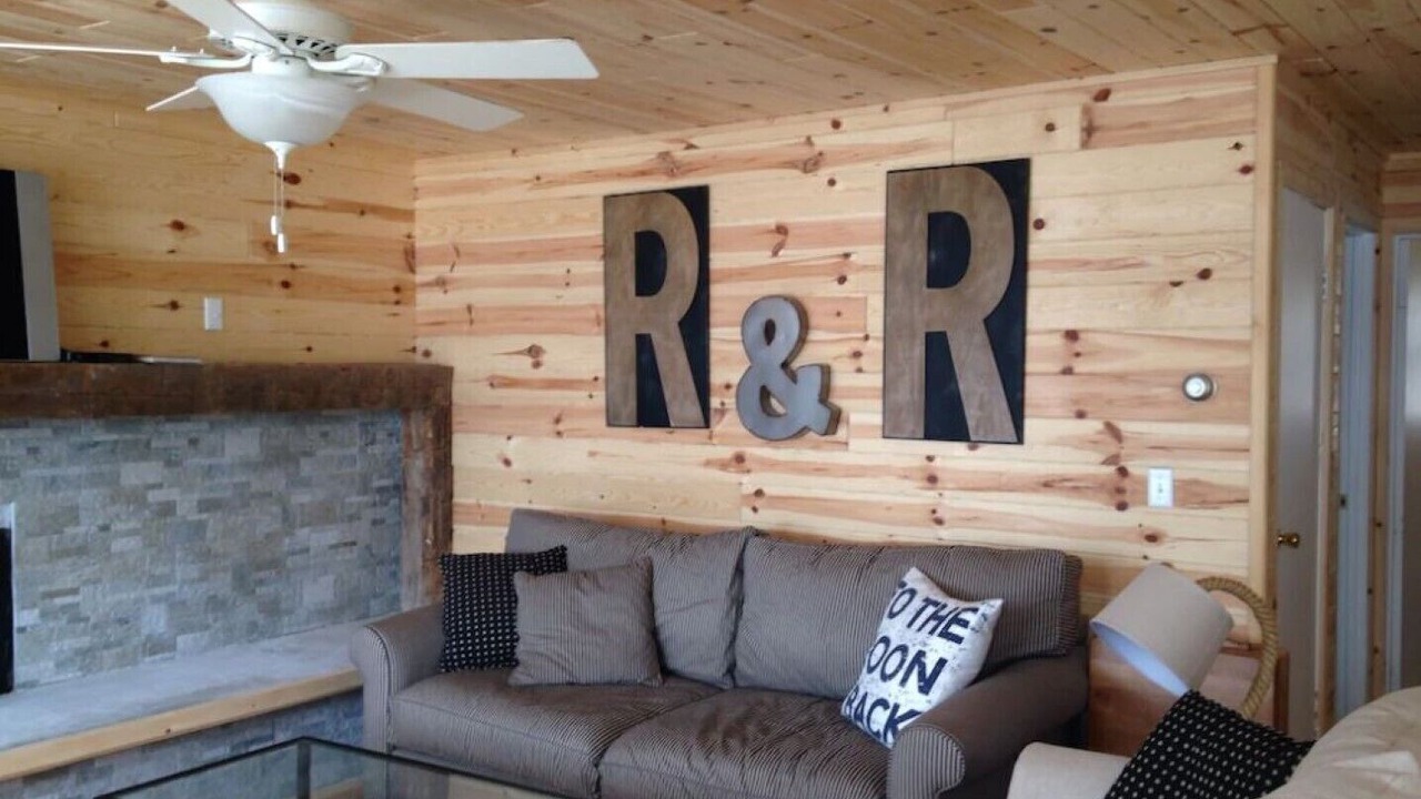 Photo of Livingroom in Mancelona