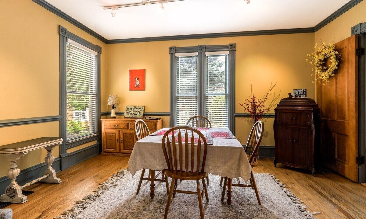 Photo of Bedroom in Lake Geneva